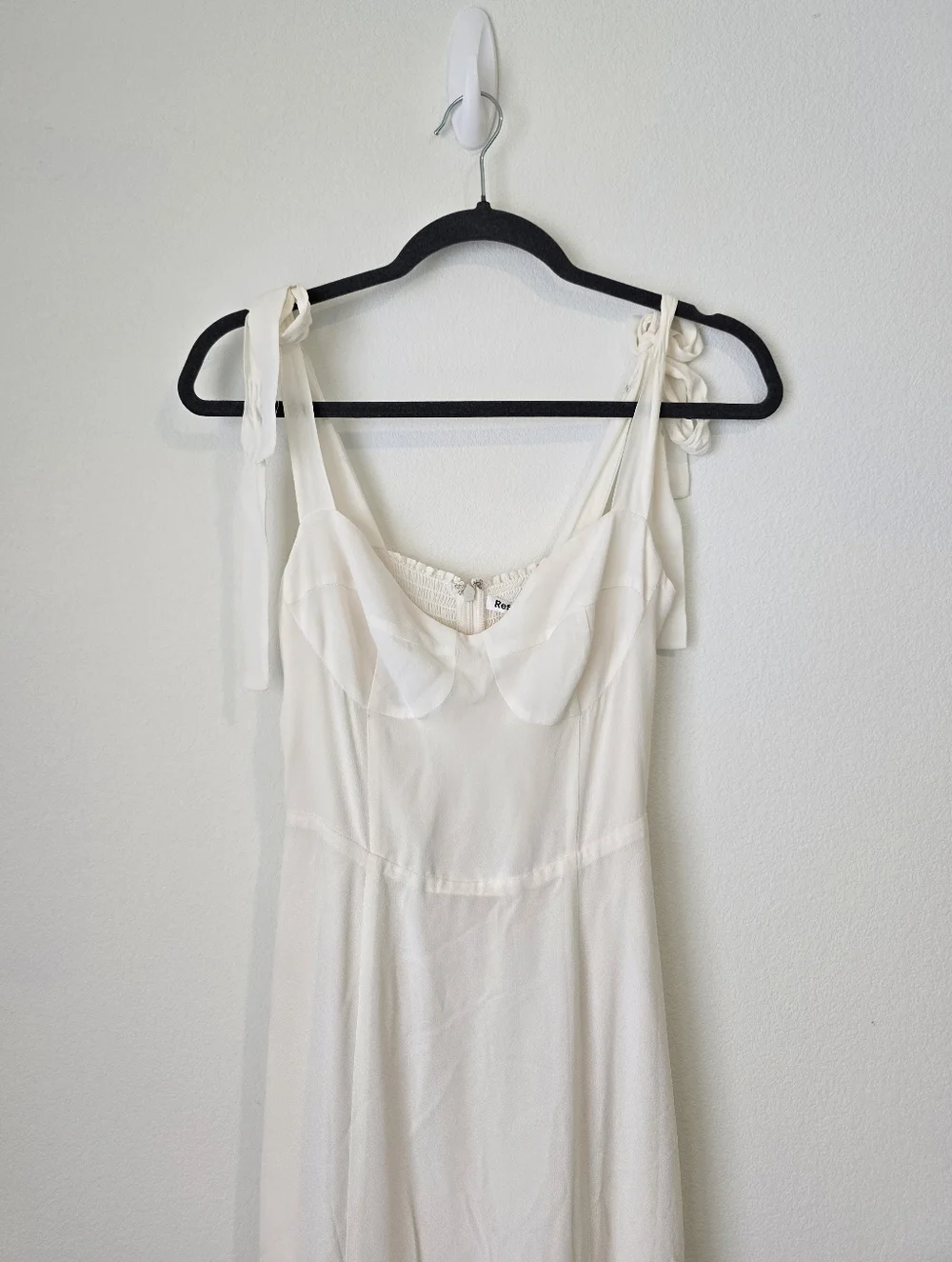 NWT Reformation Nadira Dress in Ivory Sweetheart Neckline Shoulder Strap Ties - Picture 5 of 14